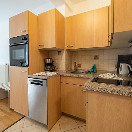 Im Schuh 3* ゼリン