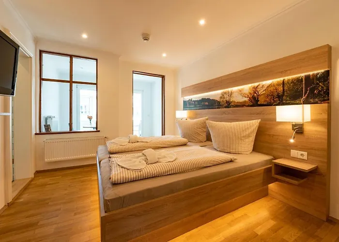 Im Schuh Gasthof Sellin (Rugen)