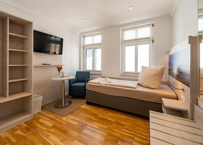 Im Schuh Gasthof Sellin (Rugen)