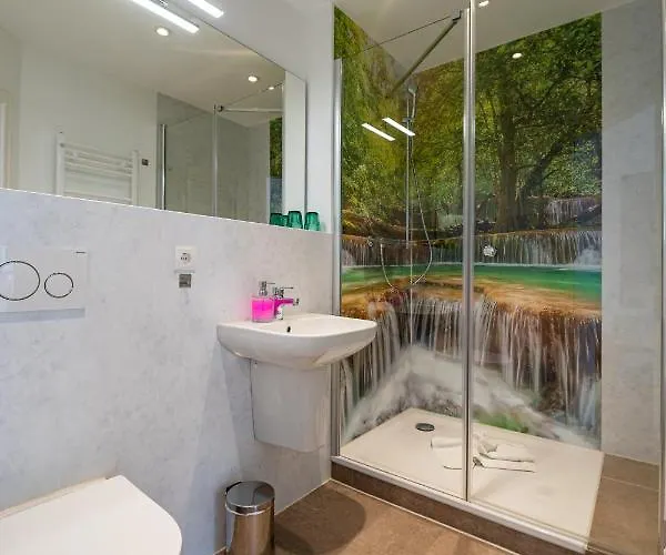 Im Schuh Pensionat Sellin (Rugen)