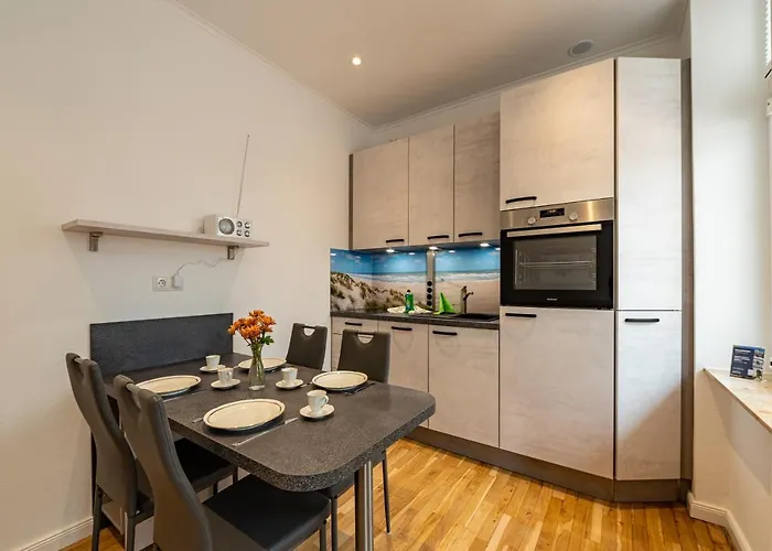 Im Schuh 3* Sellin (Rugen)