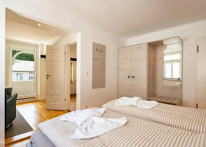 Im Schuh 3* Sellin (Rugen)